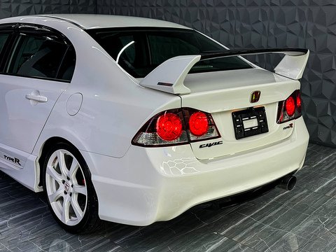 FD2 Type R 2.0 4dr Saloon Petrol