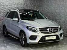 Mercedes-Benz GLE GLE350d V6 AMG Line ONLY 1 P/O + MEGA SPEC