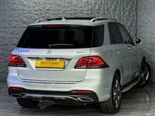 Mercedes-Benz GLE GLE350d V6 AMG Line ONLY 1 P/O + MEGA SPEC