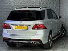 Mercedes-Benz GLE GLE350d V6 AMG Line ONLY 1 P/O + MEGA SPEC