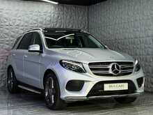 Mercedes-Benz GLE GLE350d V6 AMG Line ONLY 1 P/O + MEGA SPEC