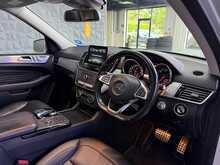 Mercedes-Benz GLE GLE350d V6 AMG Line ONLY 1 P/O + MEGA SPEC
