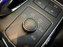 Mercedes-Benz GLE GLE350d V6 AMG Line ONLY 1 P/O + MEGA SPEC