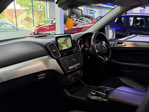 3.0 GLE350d V6 AMG Line (Premium) SUV 5dr Diesel G-Tronic 4MATIC Euro 6 (s/s) (258 ps)