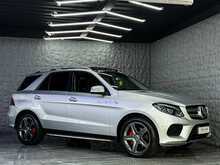 Mercedes-Benz GLE GLE350d V6 AMG Line ONLY 1 P/O + MEGA SPEC