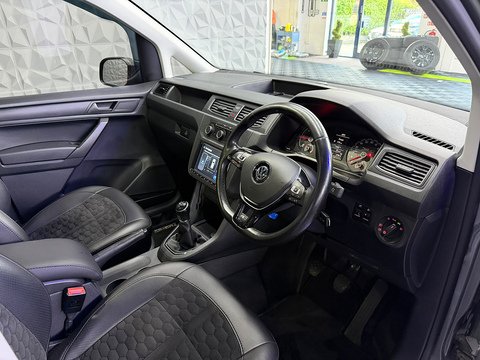 2.0 TDI C20 Highline Panel Van 5dr Diesel Manual SWB Euro 6 (s/s) (102 ps)