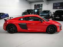 Audi R8 FSI V10 Plus 