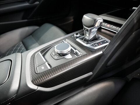 5.2 FSI V10 Plus Coupe 2dr Petrol S Tronic quattro Euro 6 (s/s) (610 ps)