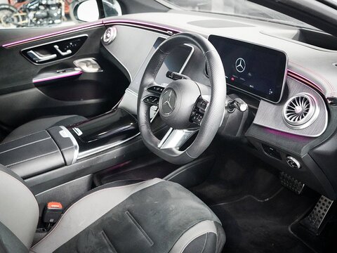 EQE 300 89kWh AMG Line (Premium Plus) Saloon 4dr Electric Auto (245 ps)