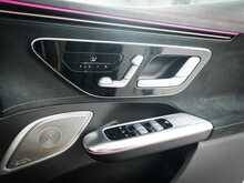 Mercedes-Benz EQE EQE 300 AMG Line 