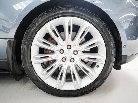 4.4 SD V8 Vogue SE SUV 5dr Diesel Auto 4WD Euro 6 (s/s) (339 ps)