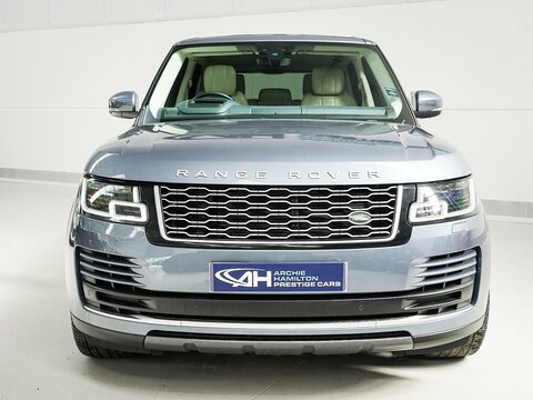 4.4 SD V8 Vogue SE SUV 5dr Diesel Auto 4WD Euro 6 (s/s) (339 ps)