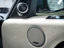 Land Rover Range Rover SD V8 Vogue SE 