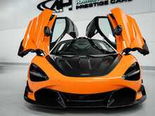 McLaren 720S T V8 
