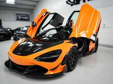 McLaren 720S T V8 
