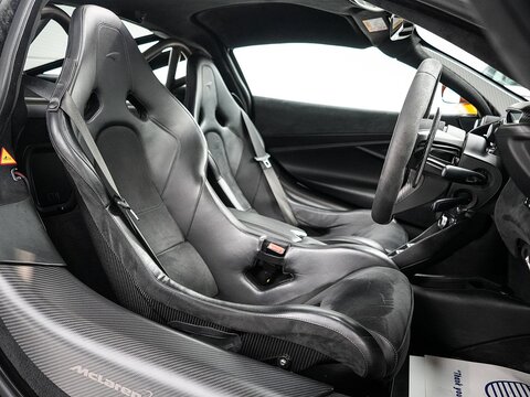 4.0T V8 Coupe 2dr Petrol SSG Euro 6 (s/s) (720 ps)