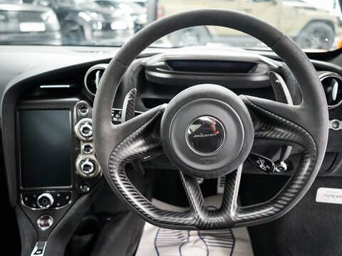 4.0T V8 Coupe 2dr Petrol SSG Euro 6 (s/s) (720 ps)