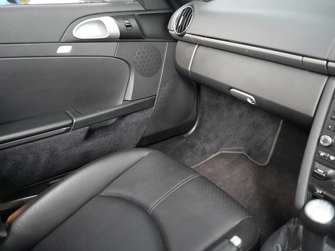 2.9 987 Convertible 2dr Petrol Manual (221 g/km, 255 bhp)