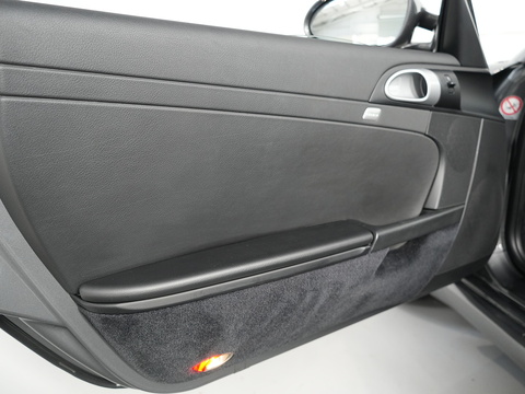 2.9 987 Convertible 2dr Petrol Manual (221 g/km, 255 bhp)