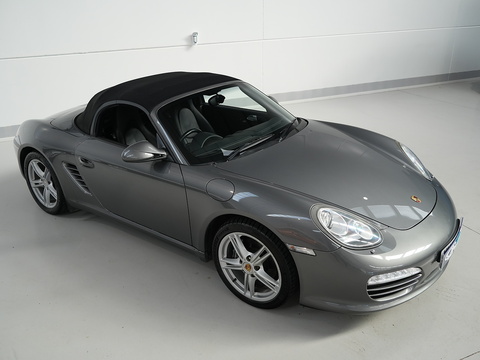 2.9 987 Convertible 2dr Petrol Manual (221 g/km, 255 bhp)