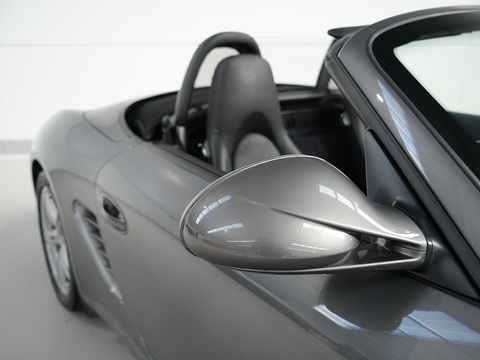 2.9 987 Convertible 2dr Petrol Manual (221 g/km, 255 bhp)