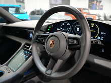 Porsche Taycan Performance Plus 4S 
