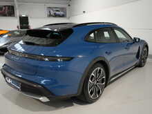 Porsche Taycan Performance Plus 4S 