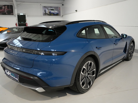 Performance Plus 93.4kWh 4S Cross Turismo 5dr Electric Auto 4WD (11kW Charger) (571 ps)