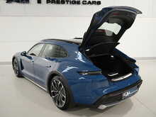 Porsche Taycan Performance Plus 4S 