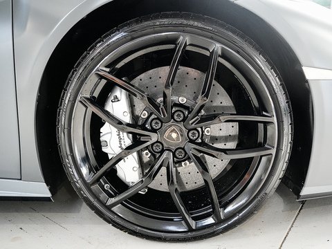 5.2 V10 LP 580-2 Coupe 2dr Petrol LDF Euro 6 (s/s) (580 ps)