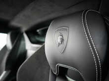 Lamborghini Huracan V10 LP 580-2 