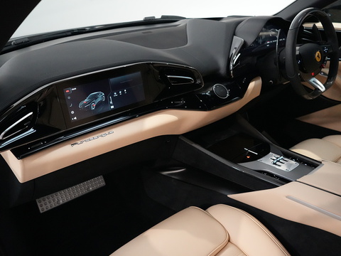 6.5 V12 SUV 4dr Petrol F1 DCT 4WD Euro 6 (s/s) (725 ps)