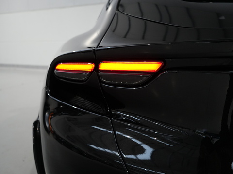 6.5 V12 SUV 4dr Petrol F1 DCT 4WD Euro 6 (s/s) (725 ps)