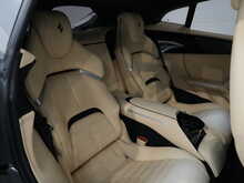 Ferrari Purosangue V12 