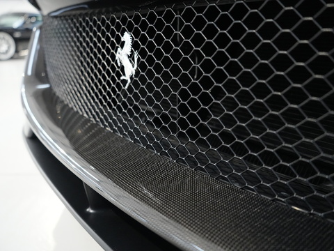 6.5 V12 SUV 4dr Petrol F1 DCT 4WD Euro 6 (s/s) (725 ps)