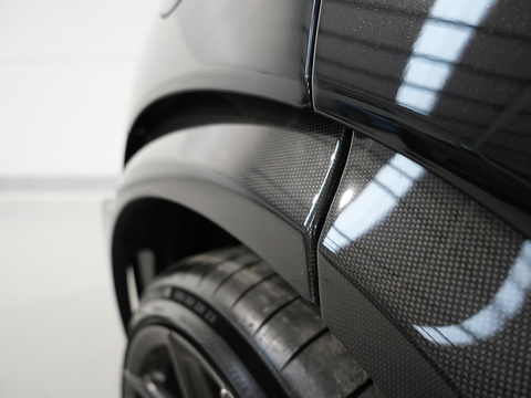 6.5 V12 SUV 4dr Petrol F1 DCT 4WD Euro 6 (s/s) (725 ps)