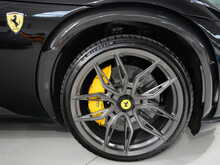 Ferrari Purosangue V12 