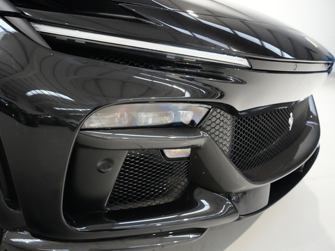 6.5 V12 SUV 4dr Petrol F1 DCT 4WD Euro 6 (s/s) (725 ps)