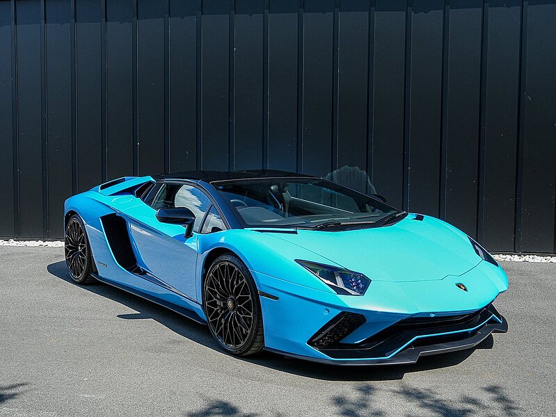 6.5 V12 LP 740-4 S Roadster 2dr Petrol ISR 4WD Euro 6 (740 ps)