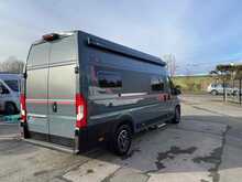 Pilote Premium V633M - N183