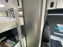 Pilote Premium V633M - N183