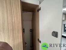Pilote Premium V630LG - N224