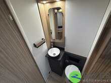 Pilote Expression P720U - N241