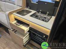 Pilote Expression P720U - N241