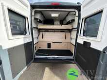 Pilote V630S Evidence 2.2 Motorhome Automatic Diesel 2.2 Panel Van Motorhome Automatic Diesel - N372