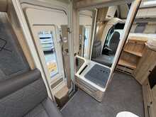 Eura Mobil Xtura 686EF 4x4 - N412