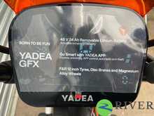 Yadea GFX White - N427