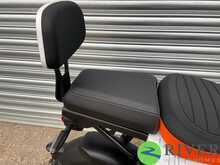 Yadea GFX White - N427