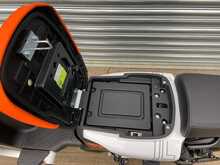 Yadea GFX White 1.0 Motorbike Automatic Electric - N446