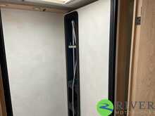 Joa 70T Joa by Pilote 2.2 Motorhome Automatic Diesel - N456